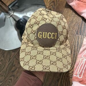 Men’s Gucci hat
